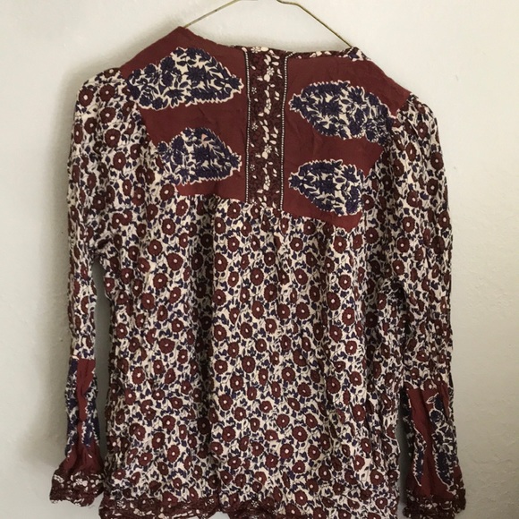 Lucky brand deep V shirt. Boho style. - Picture 4 of 4